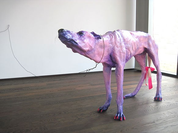 Pawel-Wocial-Pony-wolf-hyperrealistic-sculpture